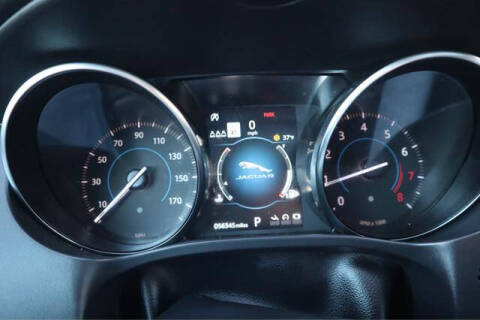 2020 Jaguar F-PACE 25t Premium