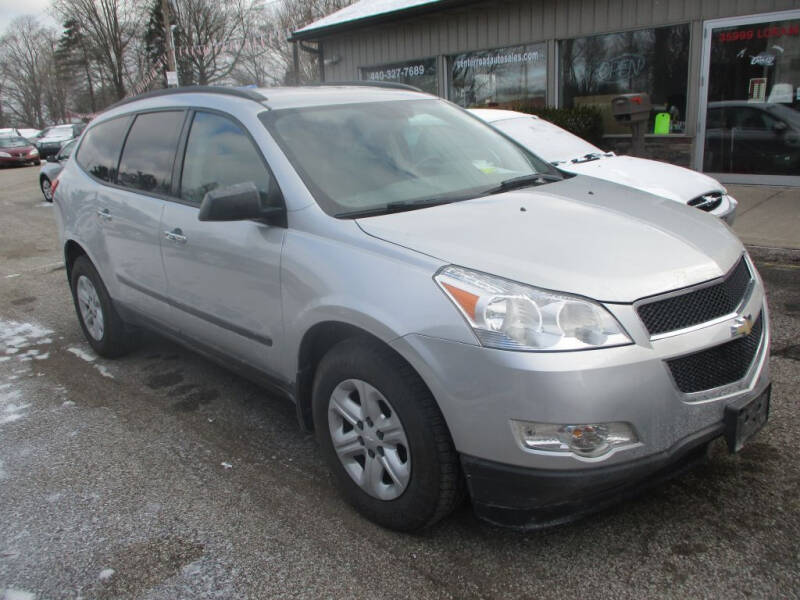 2011 Chevrolet Traverse LS