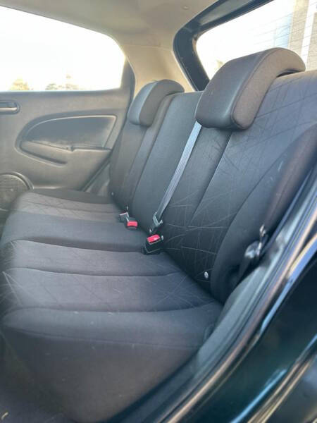 2012 Mazda MAZDA2 Sport