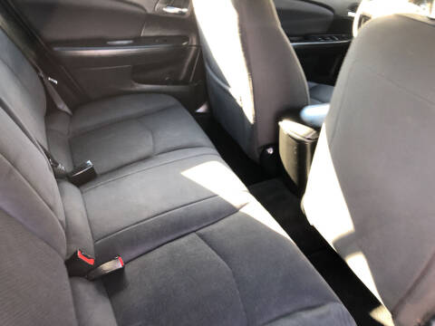 2014 Chrysler 200 LX