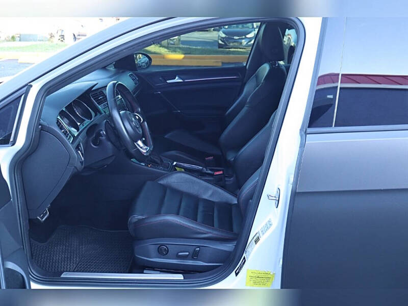 2021 Volkswagen Golf GTI Autobahn