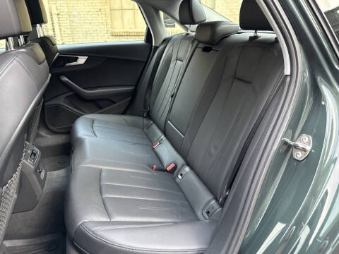 2017 Audi A4 2.0T quattro Premium Plus