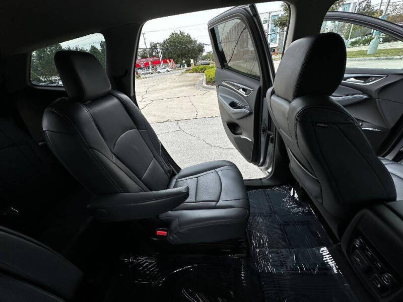 2018 Buick Enclave Essence