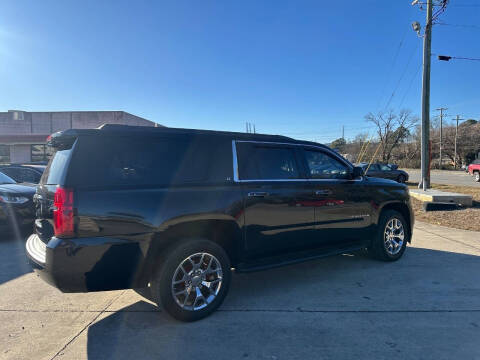 2020 Chevrolet Suburban LT