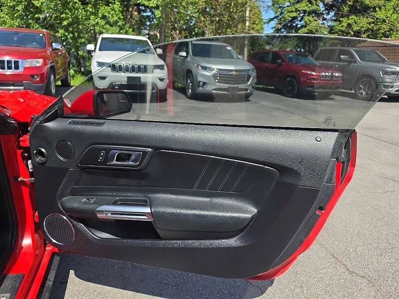 2019 Ford Mustang