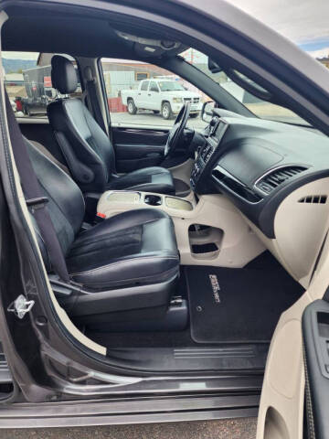 2016 Dodge Grand Caravan SXT