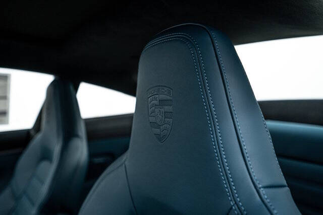 2026 Porsche 911 Carrera