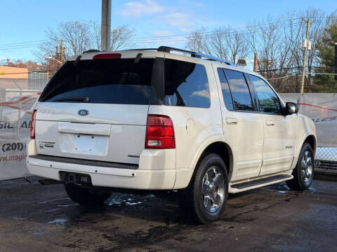 2004 Ford Explorer Limited