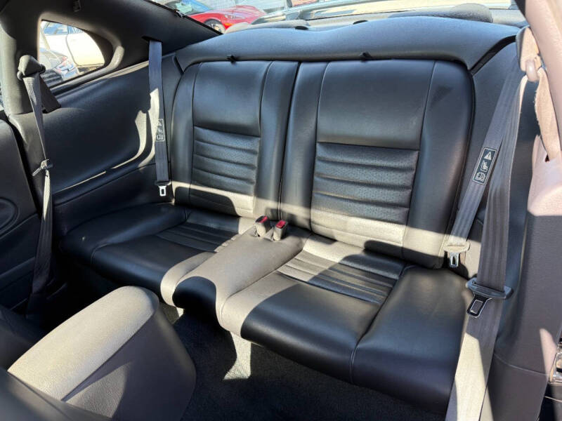 2002 Ford Mustang GT Deluxe