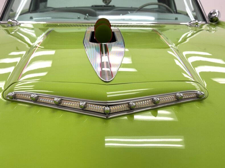 1962 Ford Thunderbird