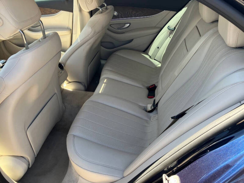 2017 Mercedes-Benz E-Class E 300
