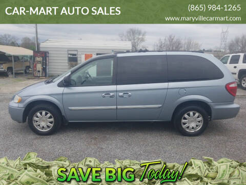 2006 Chrysler Town and Country for sale at CAR-MART AUTO SALES in Maryville TN