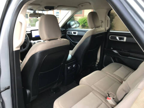 2020 Ford Explorer