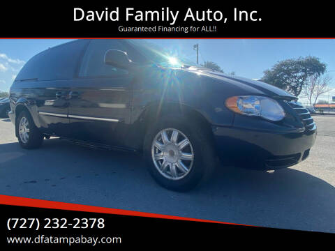 2006 Chrysler Town and Country for sale at David Family Auto, Inc. in New Port Richey FL