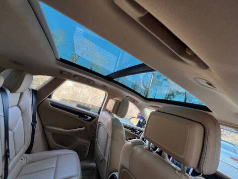 2016 Porsche Macan S