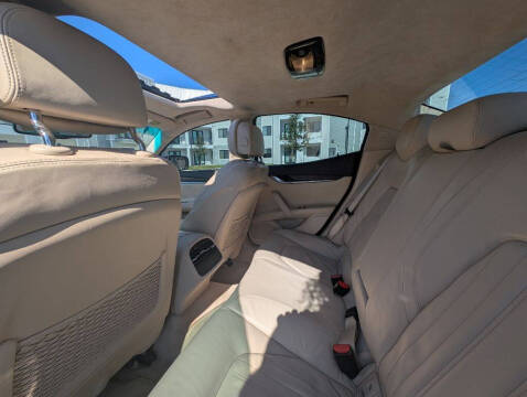 2014 Maserati Ghibli S Q4