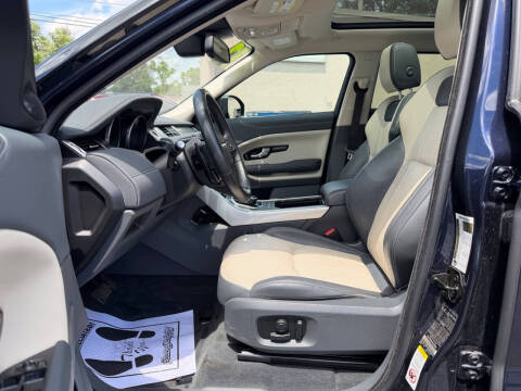 2017 Land Rover Range Rover Evoque SE Premium