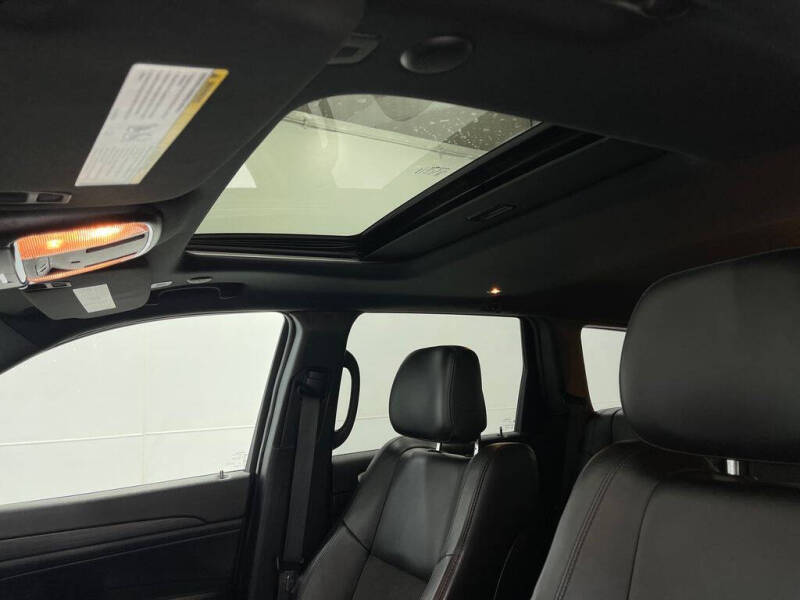 2020 Jeep Grand Cherokee Laredo