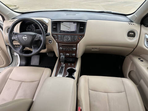 2019 Nissan Pathfinder Platinum