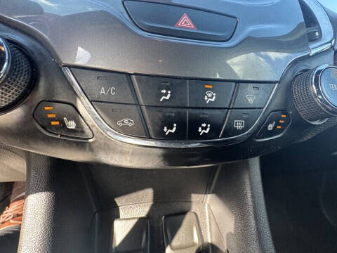 2017 Chevrolet Cruze LT Auto