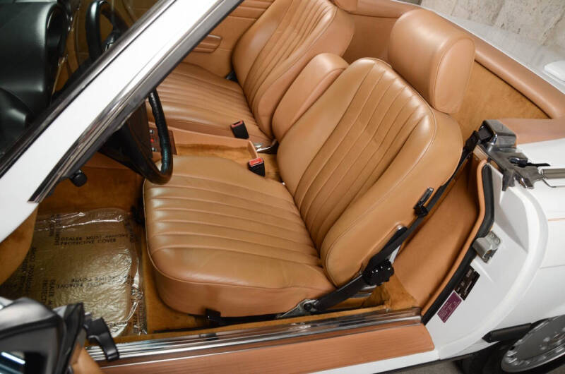 1987 Mercedes-Benz 560-Class 560 SL