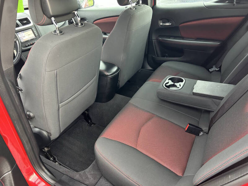 2012 Dodge Avenger SXT Plus