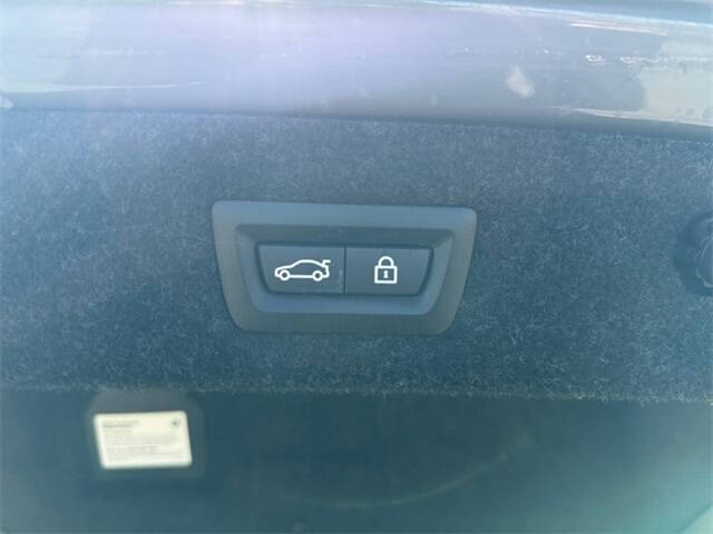 2022 BMW 5 Series 530i