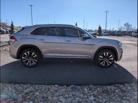 2022 Volkswagen Atlas Cross Sport V6 SEL Premium R-Line 4Motion