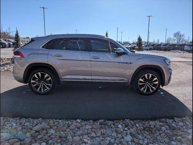 2022 Volkswagen Atlas Cross Sport V6 SEL Premium R-Line 4Motion