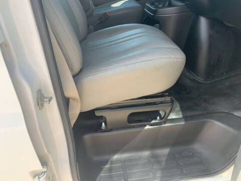 2016 Chevrolet Express 2500