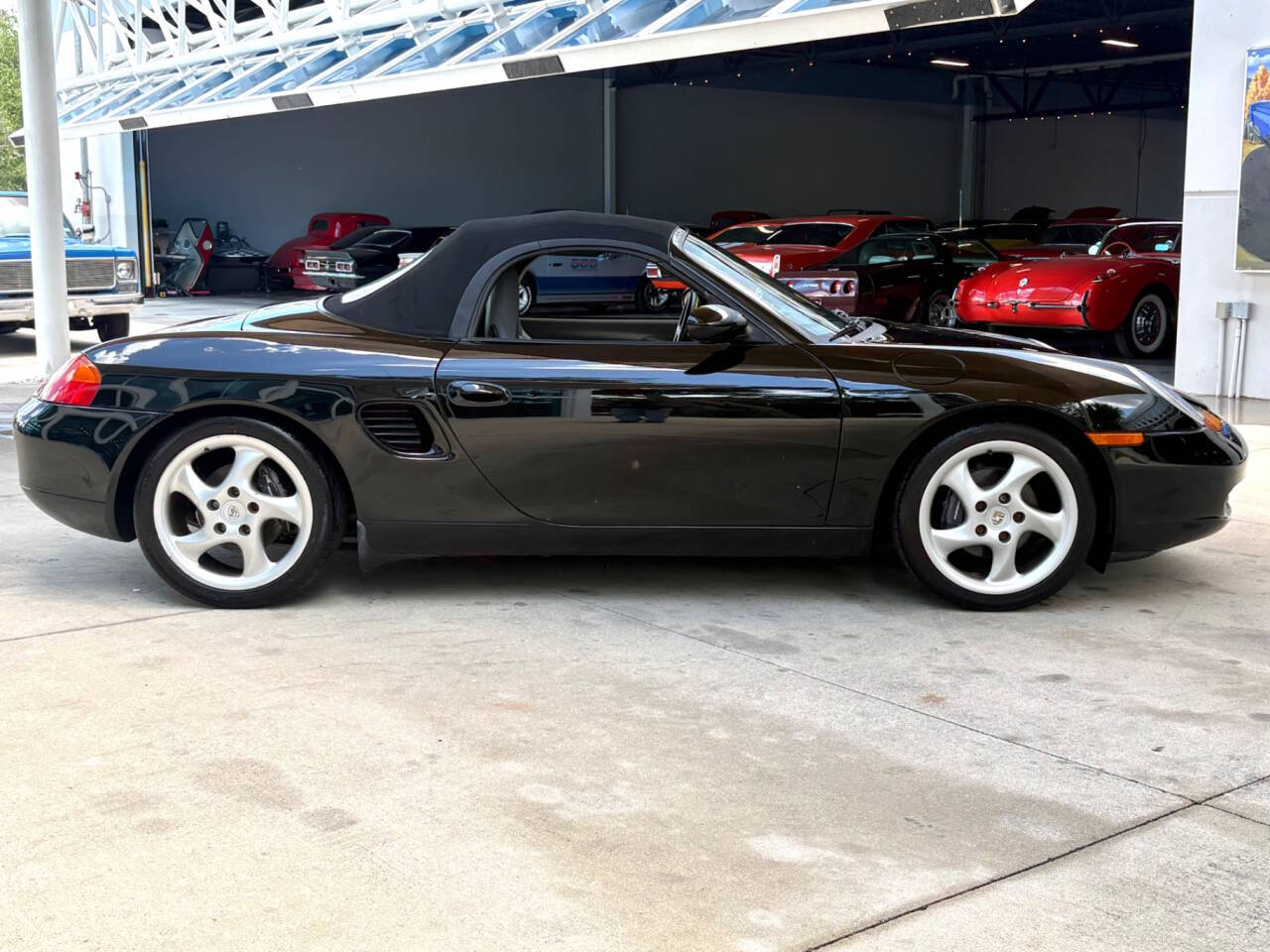1999 Porsche Boxster 23