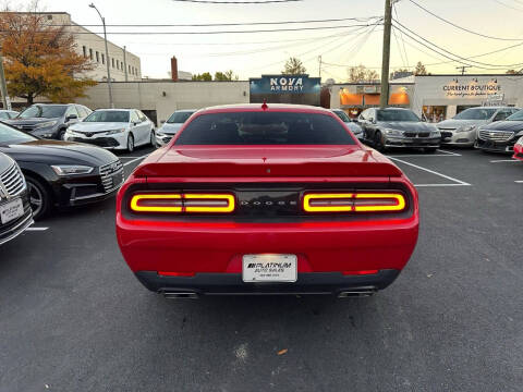 2015 Dodge Challenger