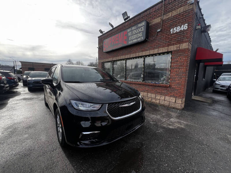 2026 Chrysler Pacifica Select
