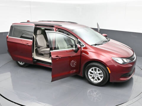 2020 Chrysler Voyager LXi