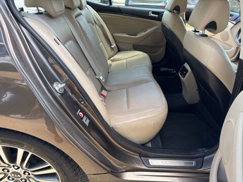 2014 Kia Cadenza Premium