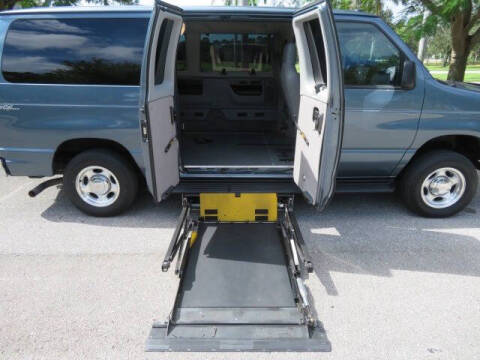 2013 Ford E-Series E-150 XLT