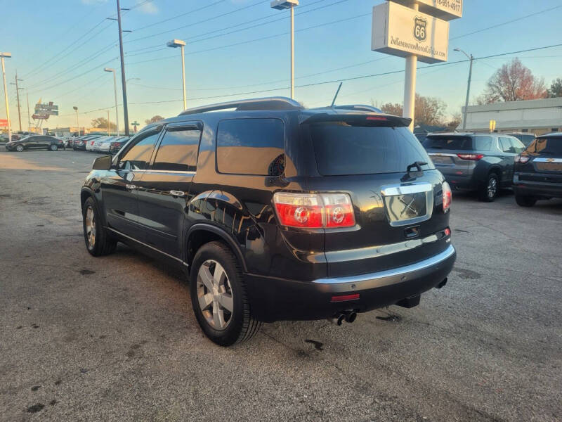 2009 GMC Acadia SLT2 photo 4