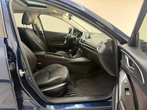 2017 Mazda MAZDA3 Grand Touring