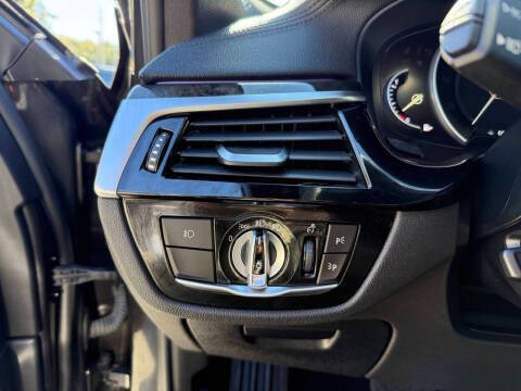 2017 BMW 5 Series 540i