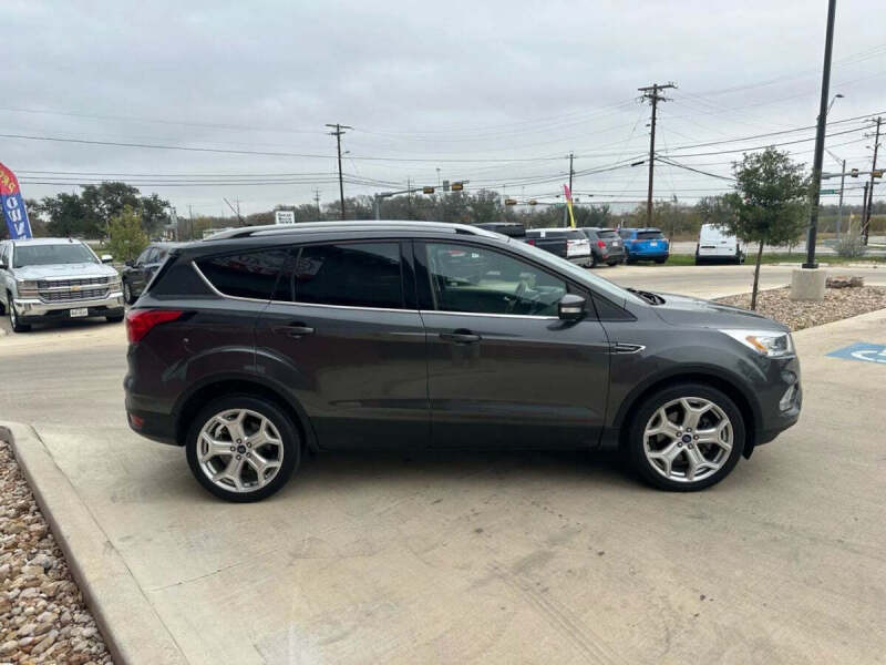 2019 Ford Escape Titanium