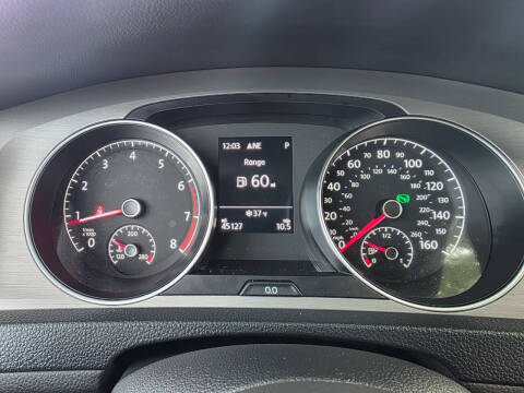 2015 Volkswagen Golf TSI S