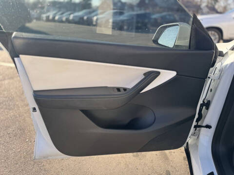 2020 Tesla Model Y Long Range