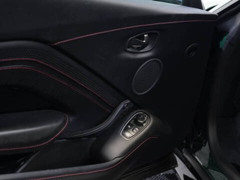 2019 Aston Martin Vantage