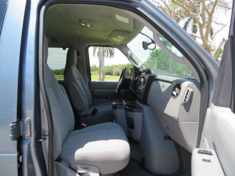 2013 Ford E-Series E-150 XLT