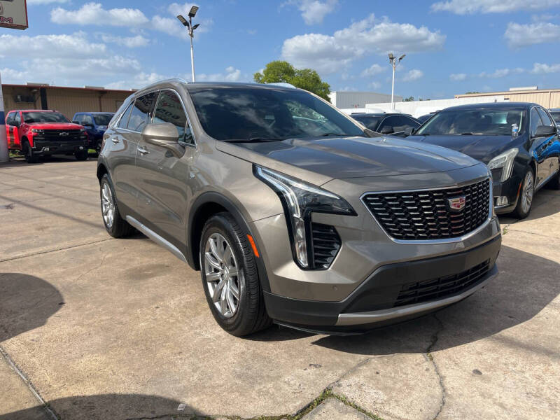 2020 Cadillac XT4 Premium Luxury