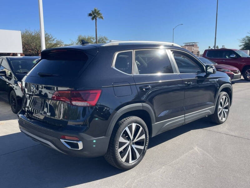 2024 Volkswagen Taos SE