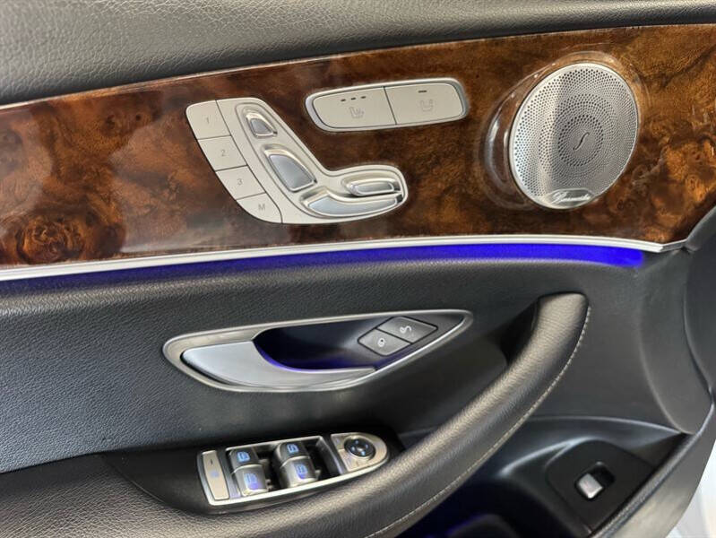 2017 Mercedes-Benz E-Class E 300 4MATIC