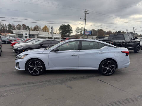 2024 Nissan Altima 2.5 SR