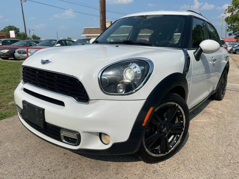 2012 MINI Cooper Countryman for sale at Cash Car Outlet in Mckinney TX