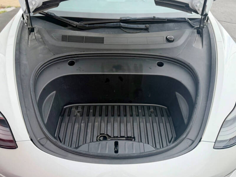 2022 Tesla Model 3 Performance